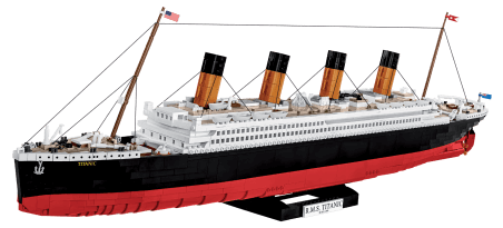 R.M.S Titanic échelle 1:300 2840 PCS